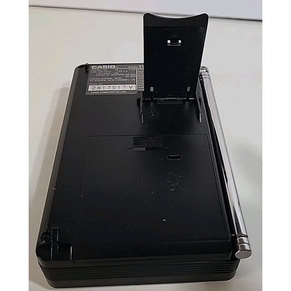 Vintage Casio TV-400 UHF VHF Pocket Color Television Japan - Picture 10 of 16